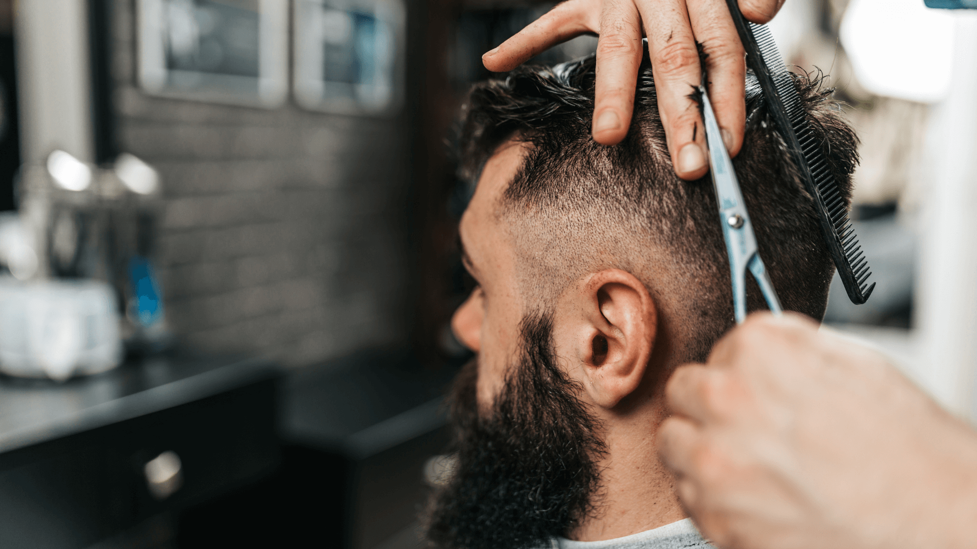 Benefits of Scissor Cutting Over Clippers for Precision and Style